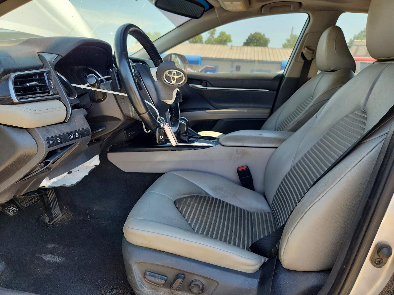 2019 Toyota Camry Se - Image 7
