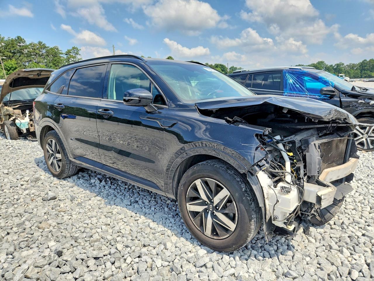 2021 Kia Sorento S - Фото 4
