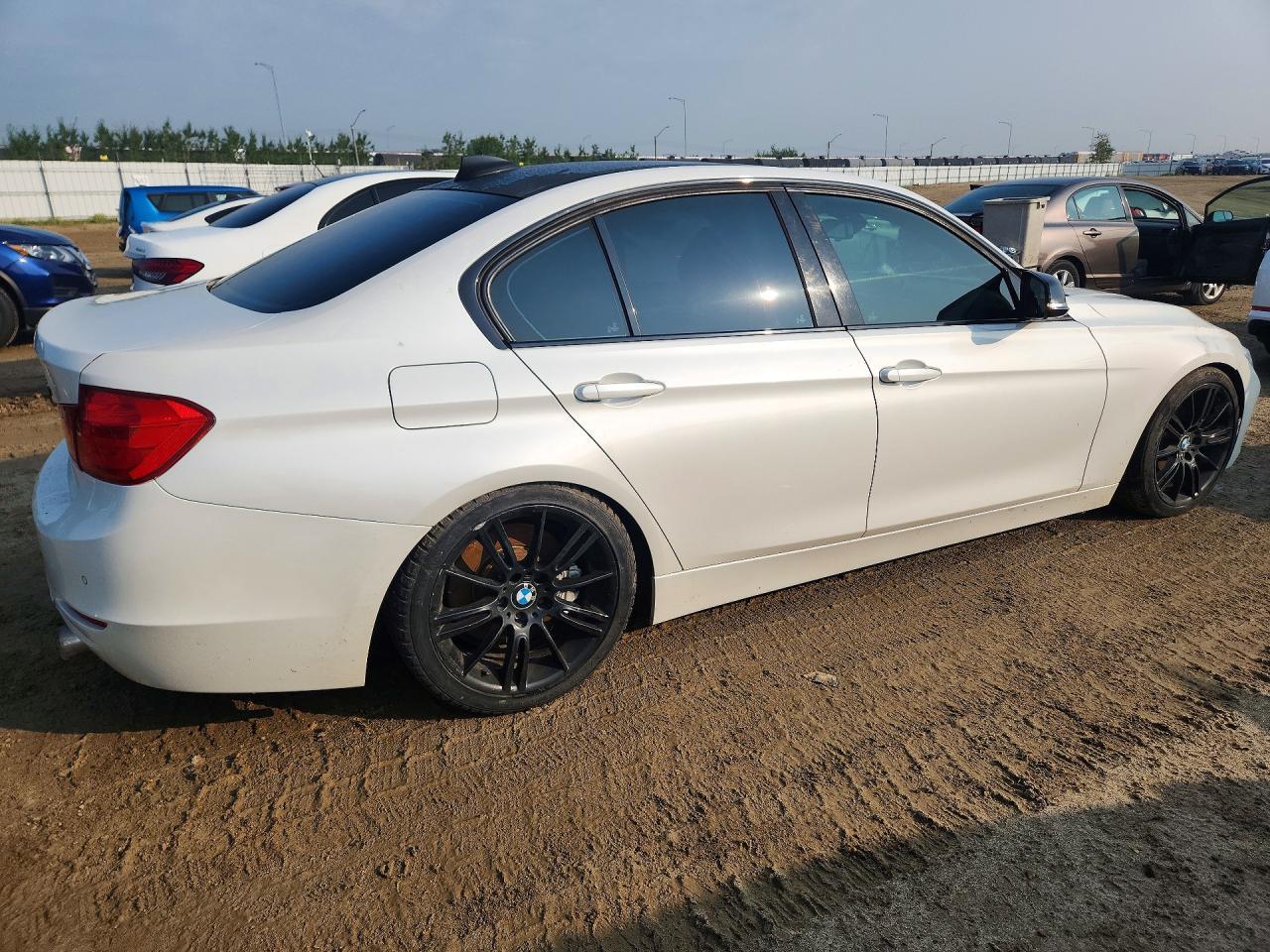 2013 BMW 335 I - Image 3