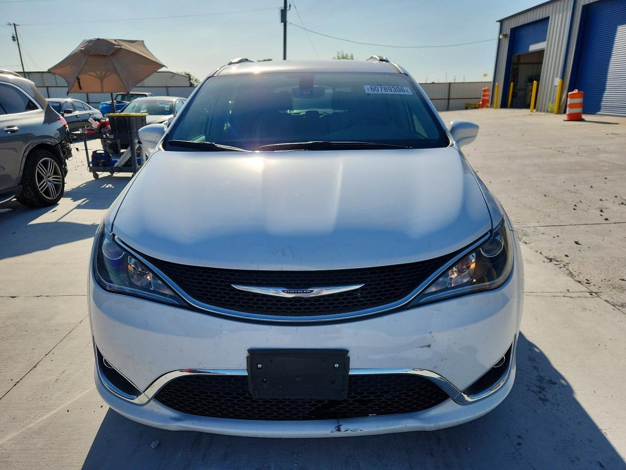 2019 Chrysler Pacifica Touring L - Image 5