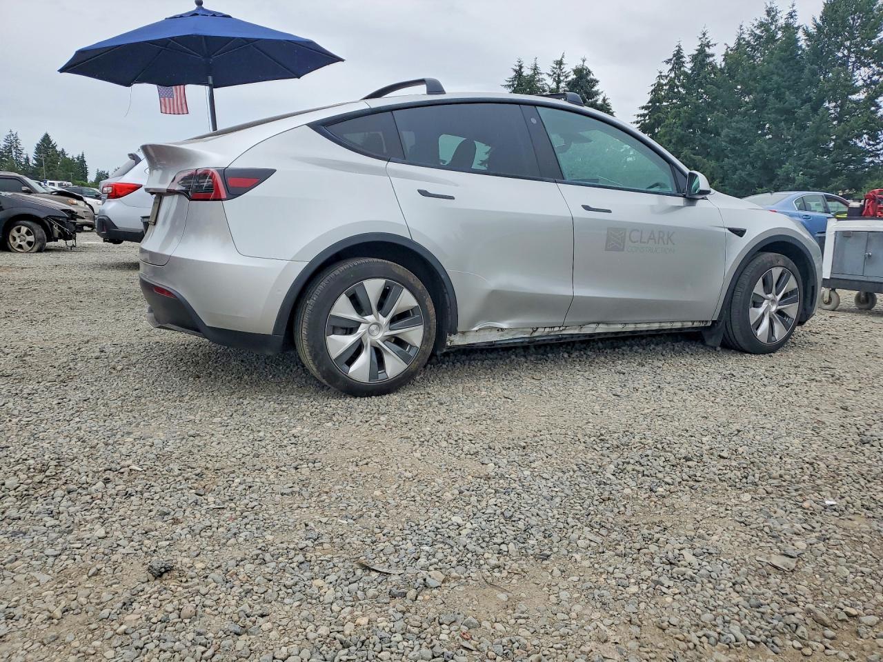 2021 Tesla Model Y - Image 3