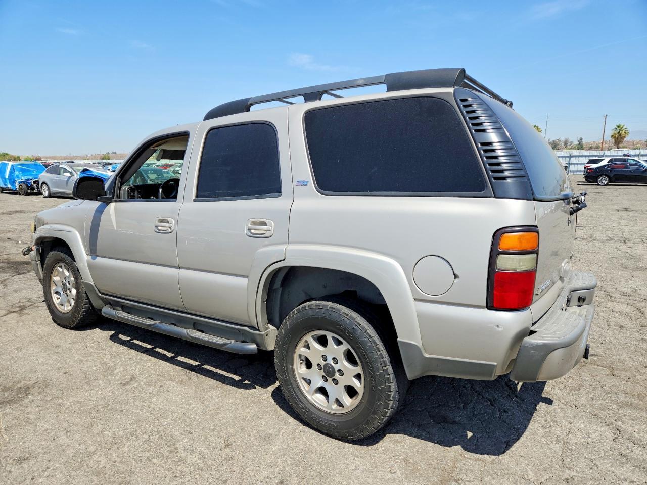 2005 Chevrolet Tahoe K1500 - Image 2