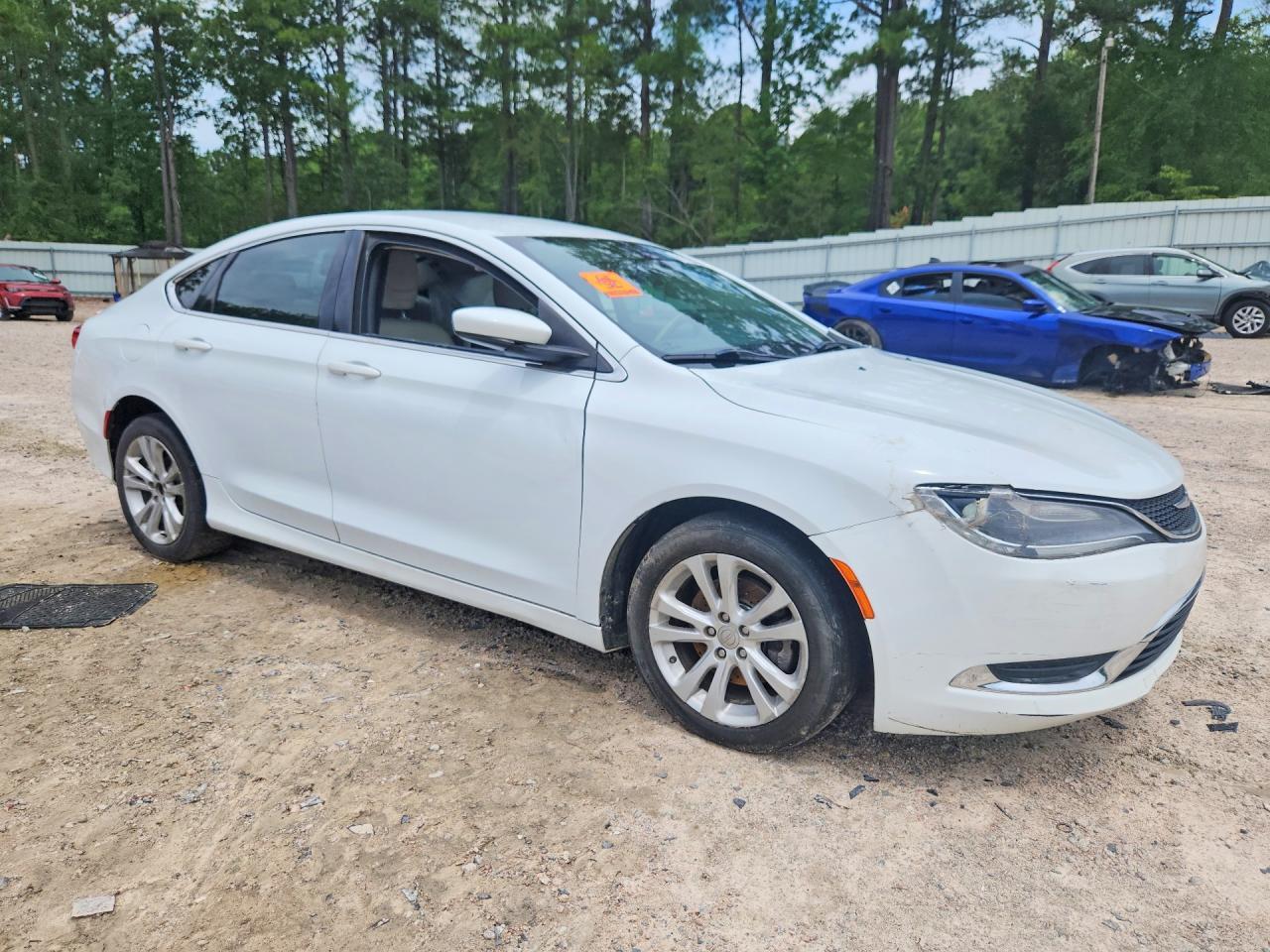 2017 Chrysler 200 Limited - Фото 4