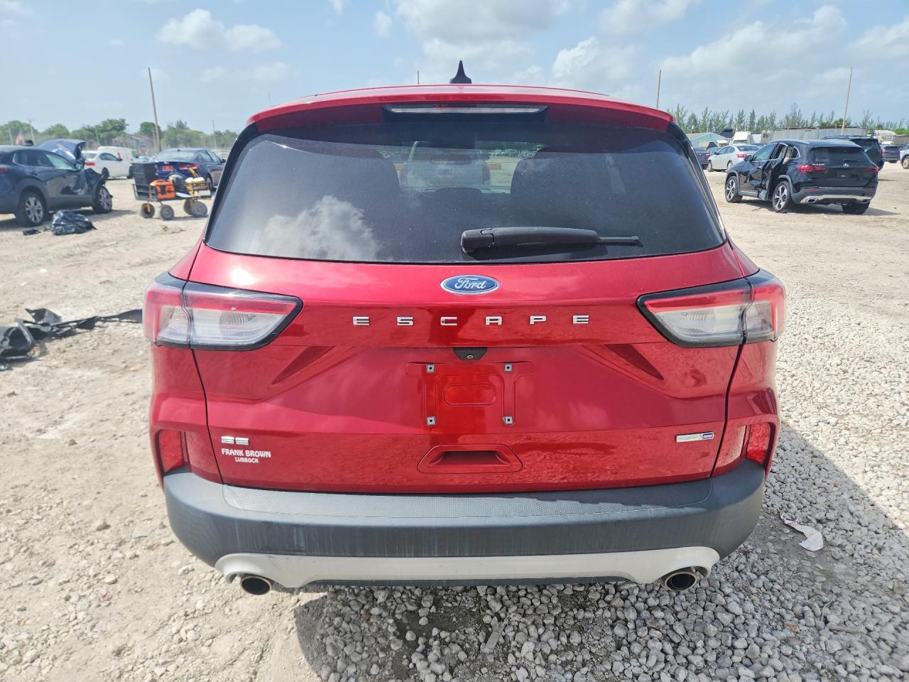 2020 Ford Escape Se - Image 6