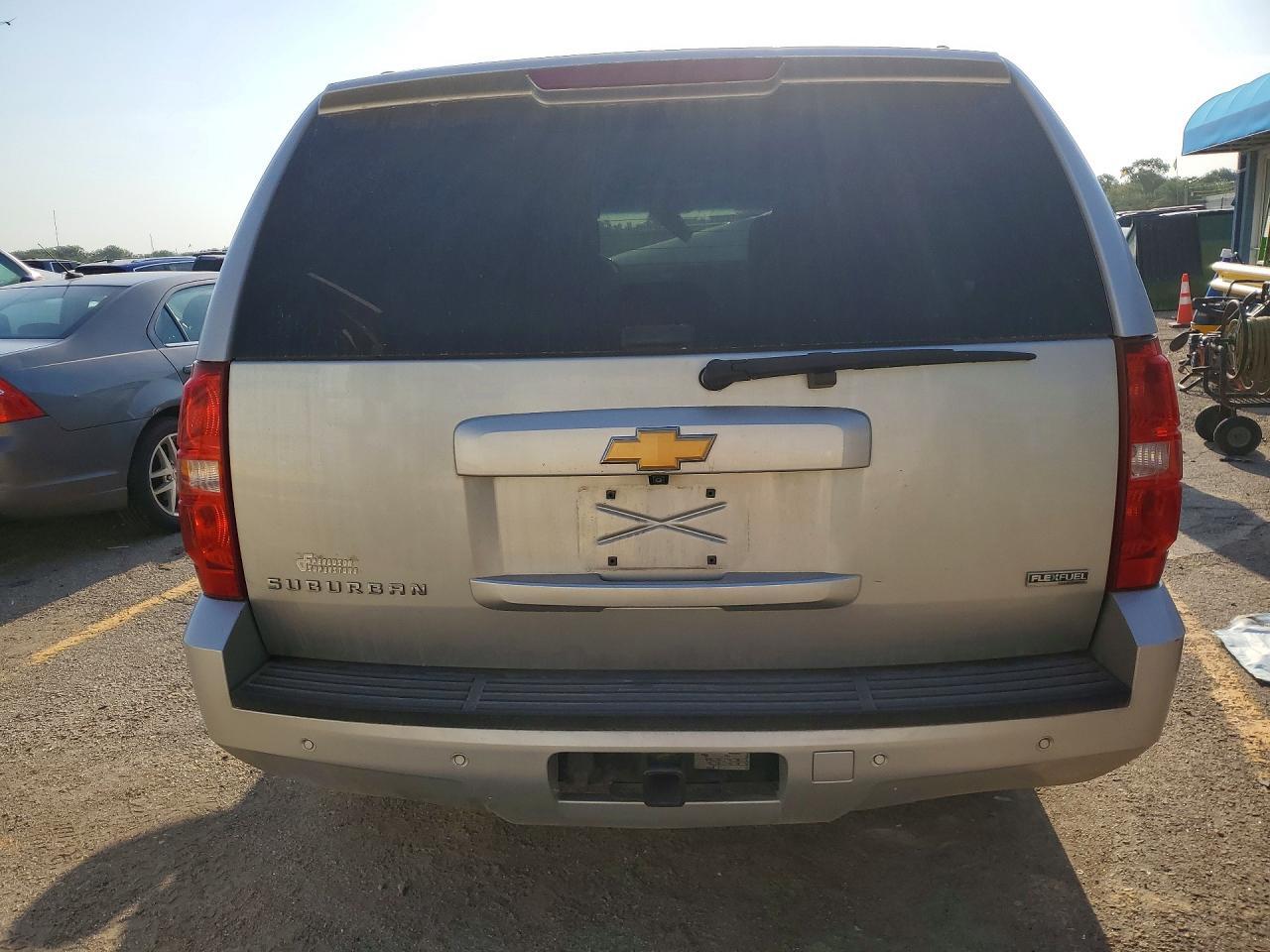 2012 Chevrolet Suburban K1500 Lt - Фото 6