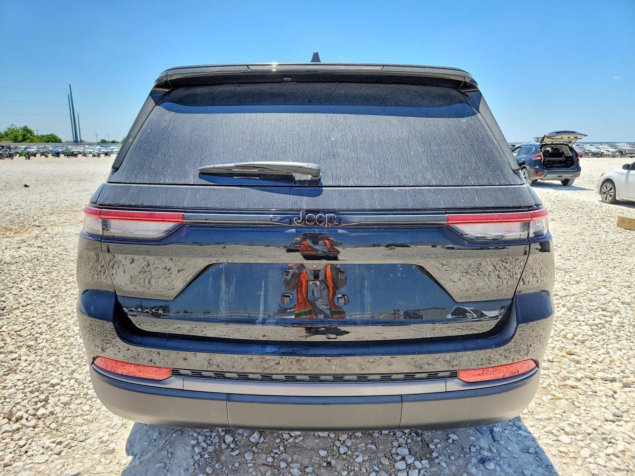 2026 Jeep Grand Cherokee Limited - Image 6