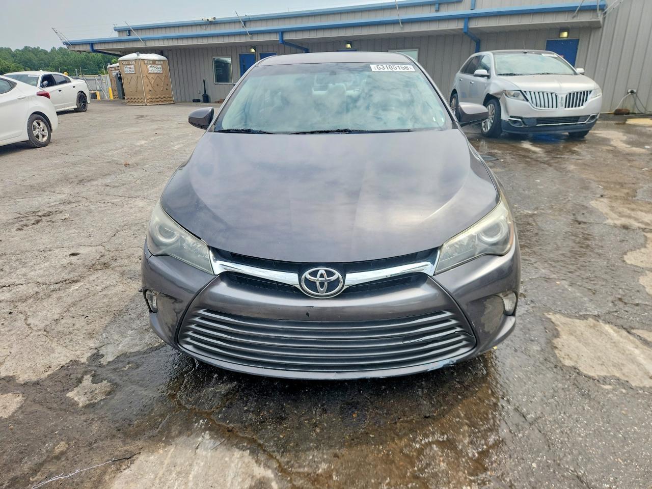 2015 Toyota Camry Le - Фото 5