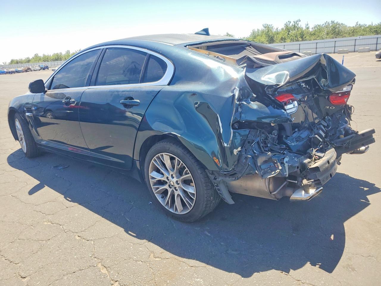 2013 Jaguar Xf - Фото 2