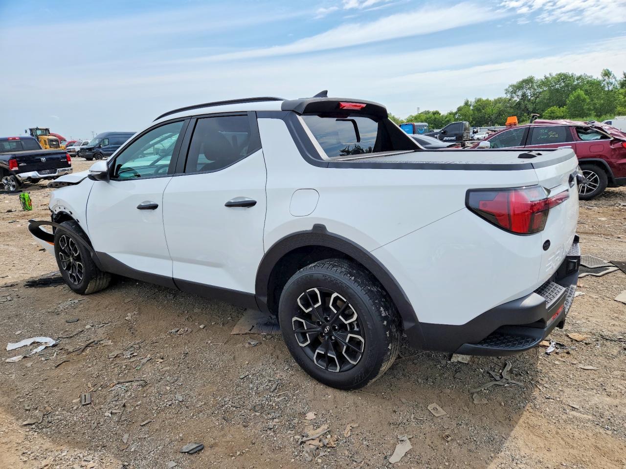 2022 Hyundai Santa Cruz Sel - Image 2