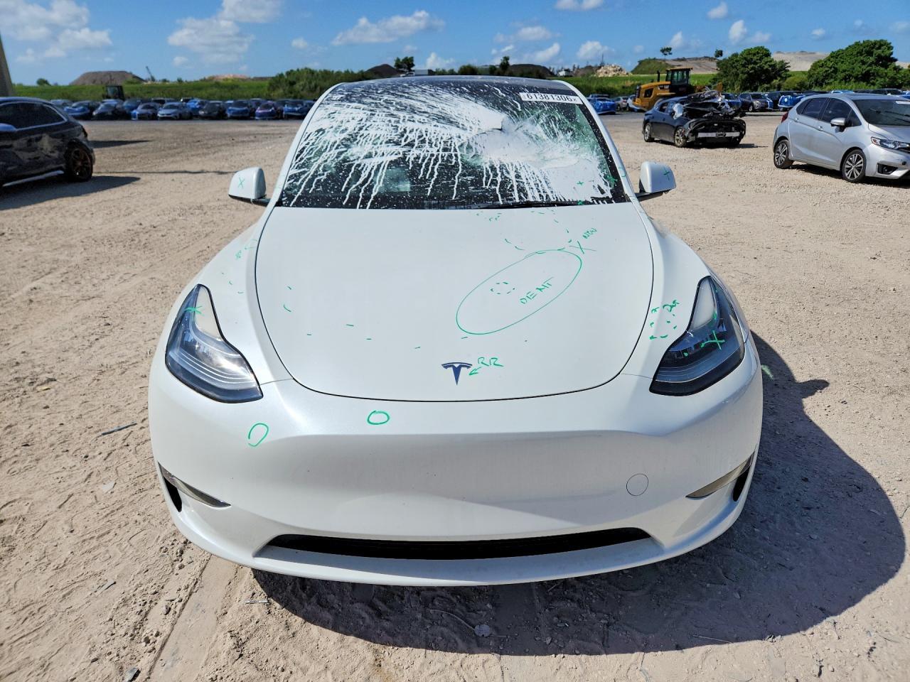 2023 Tesla Model Y - Фото 5
