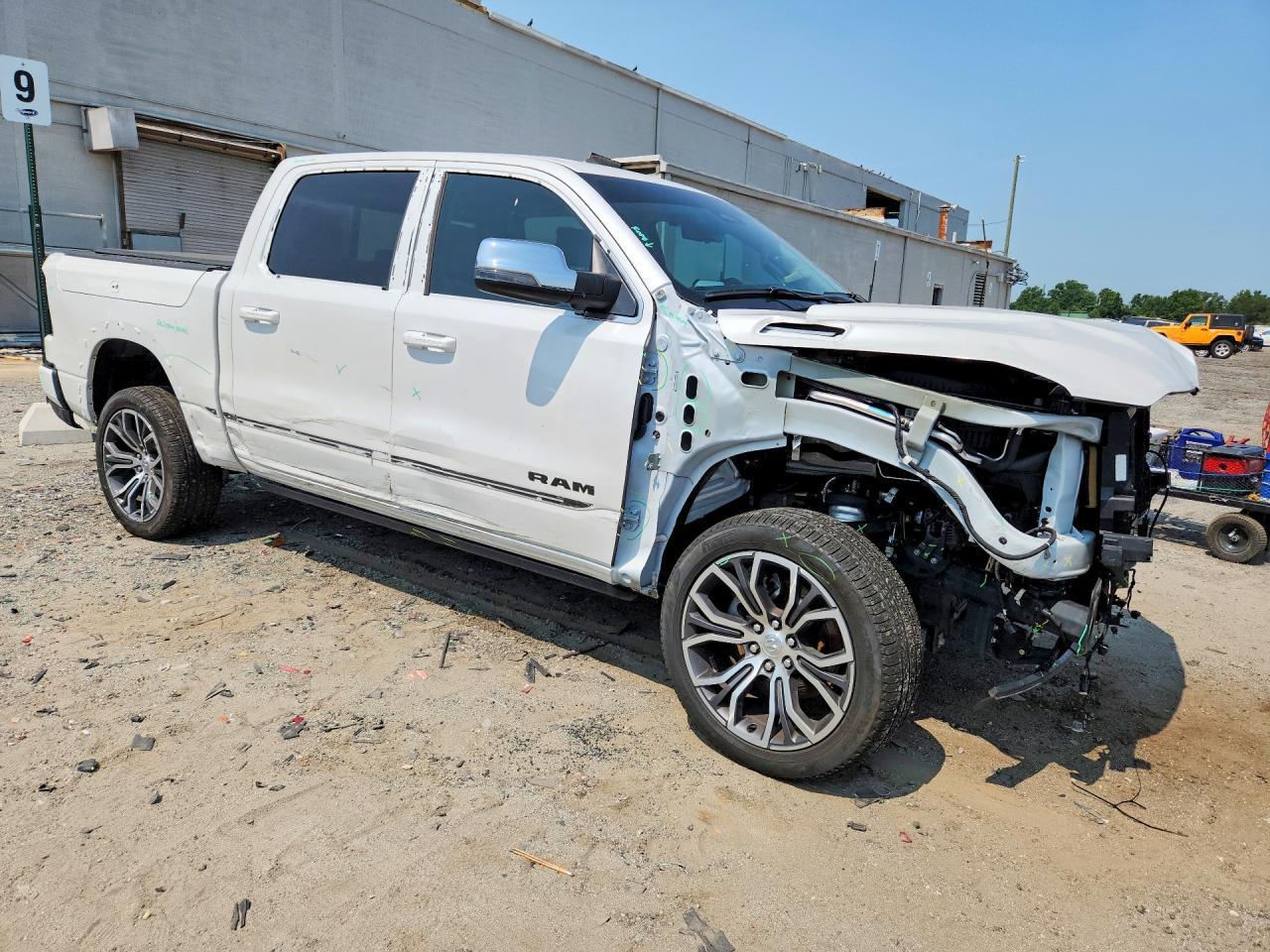 2025 Ram 1500 Tungsten - Image 4