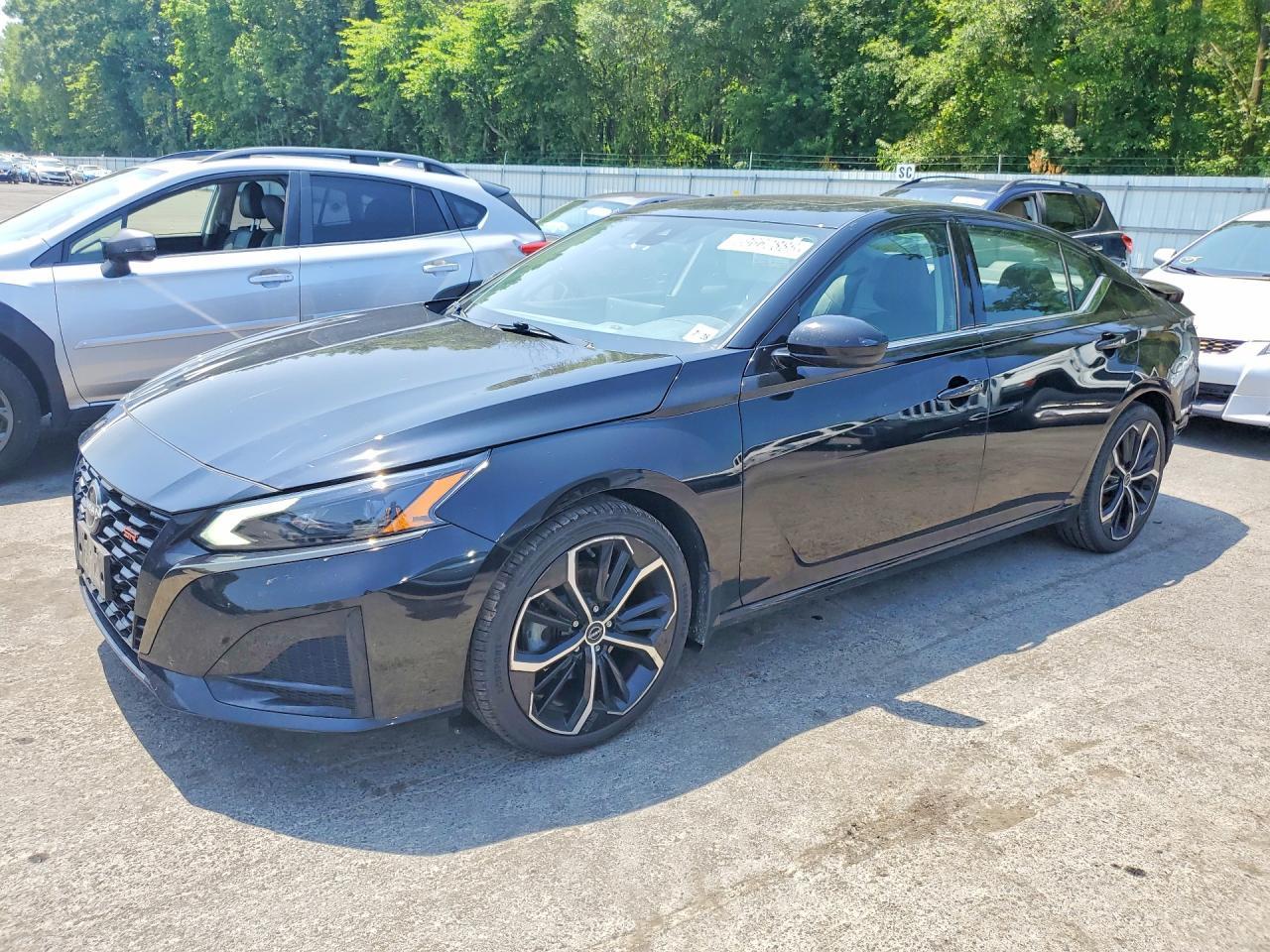 2023 Nissan Altima Sr