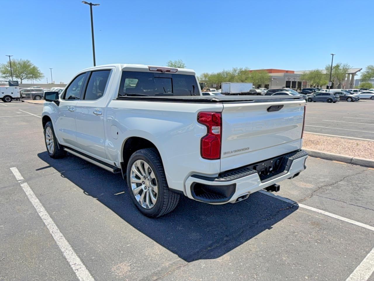 2021 Chevrolet Silverado K1500 High Country - Фото 3