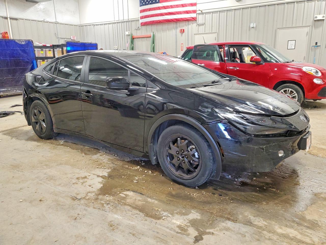 2025 Toyota Prius - Фото 4