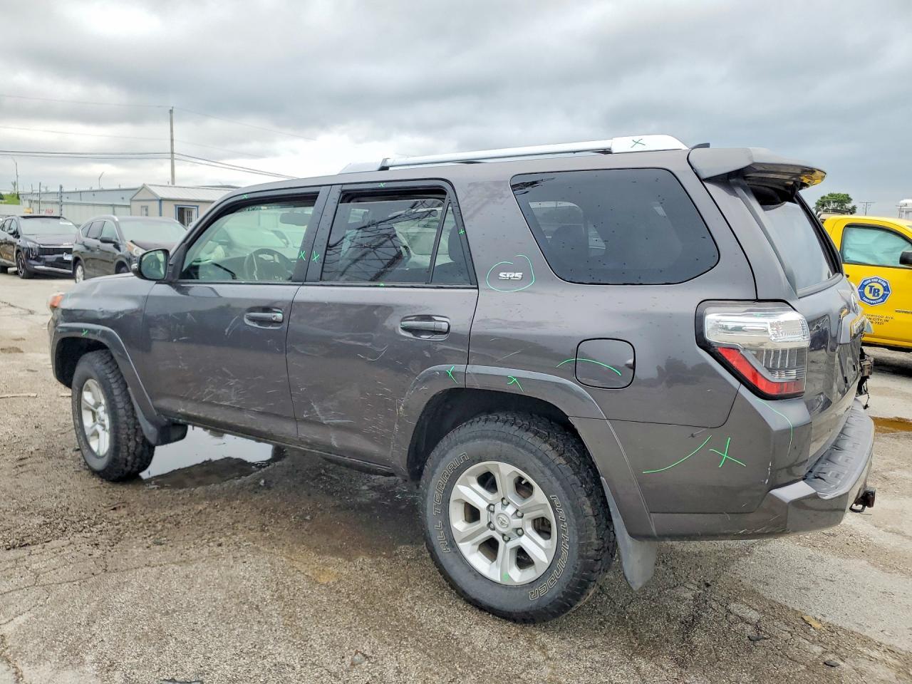 2018 Toyota 4Runner Sr5 Premium - Image 2