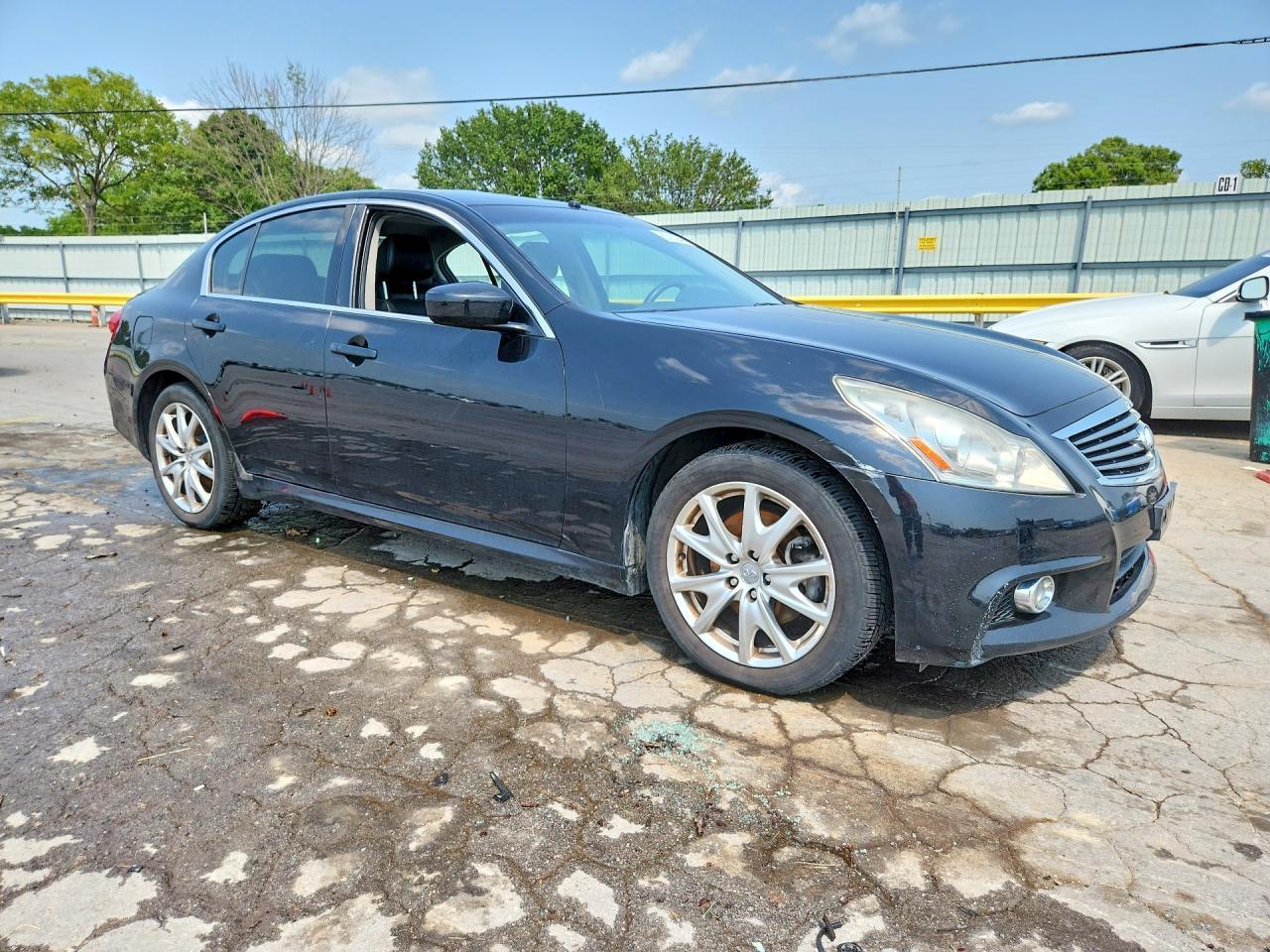 2012 Infiniti G37 Sedan X - Image 4