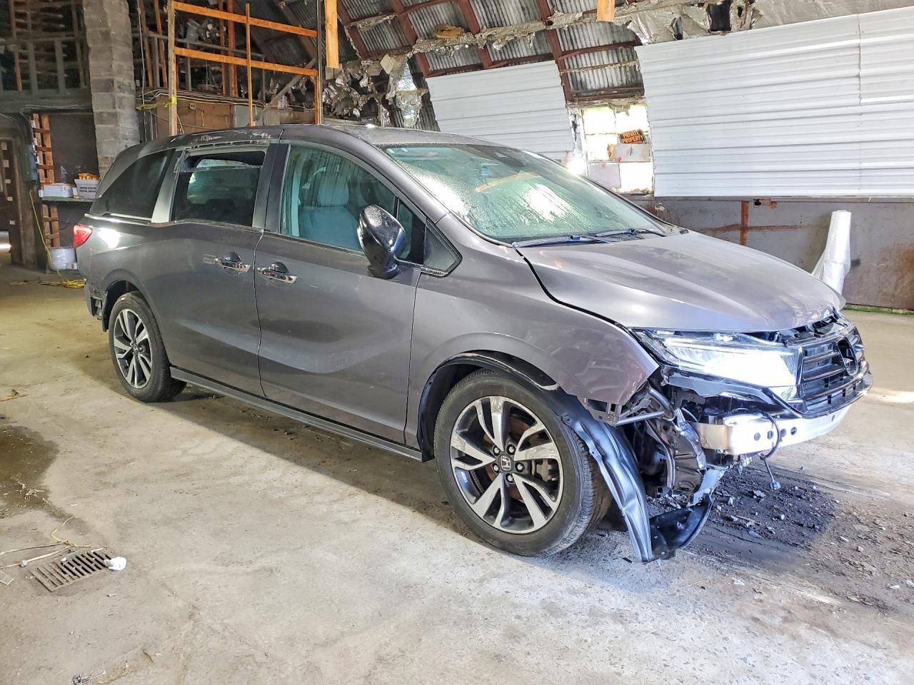2023 Honda Odyssey Touring - Фото 4