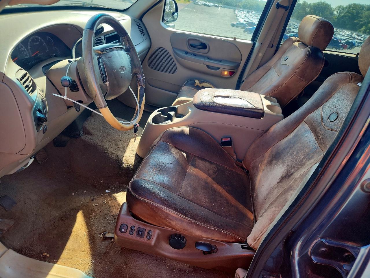 2002 Ford F150 Supercrew - Image 7