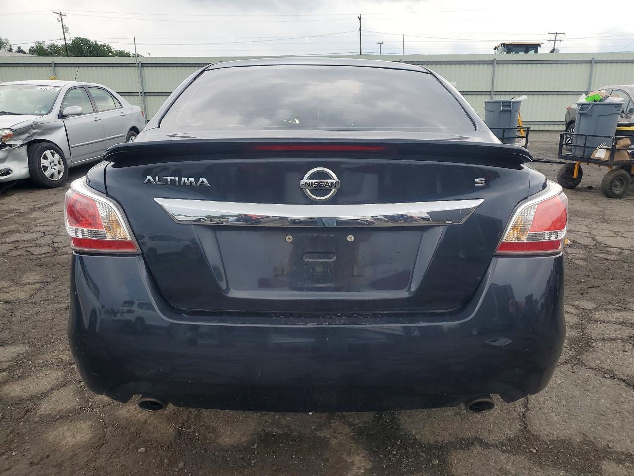2015 Nissan Altima 2.5 S - Фото 6