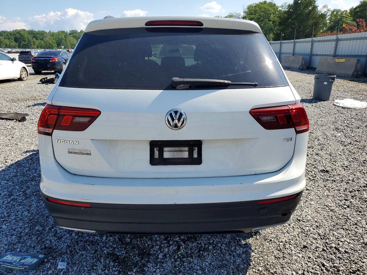 2018 Volkswagen Tiguan S - Фото 6