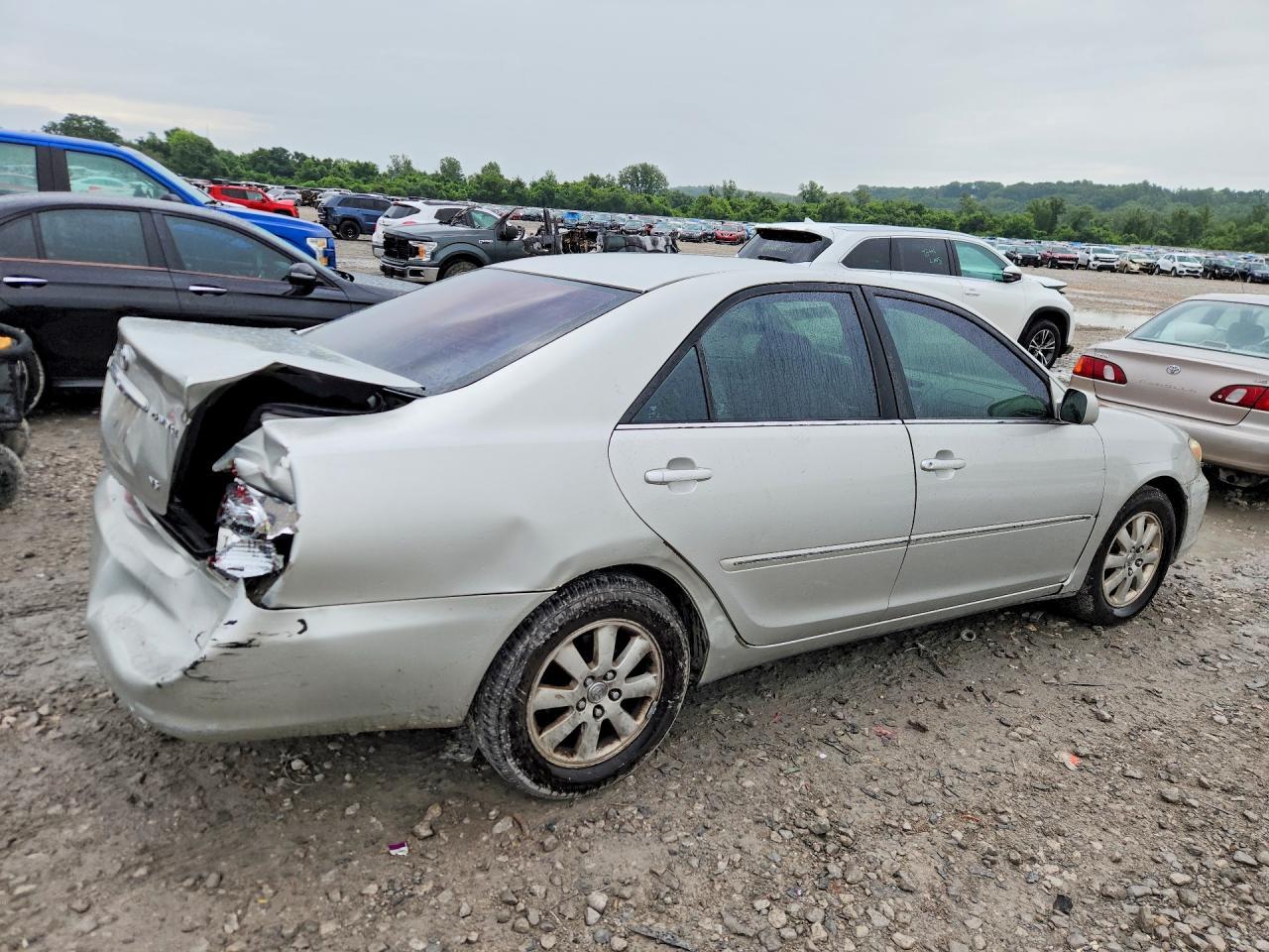 2004 Toyota Camry Xle V6 - Фото 3