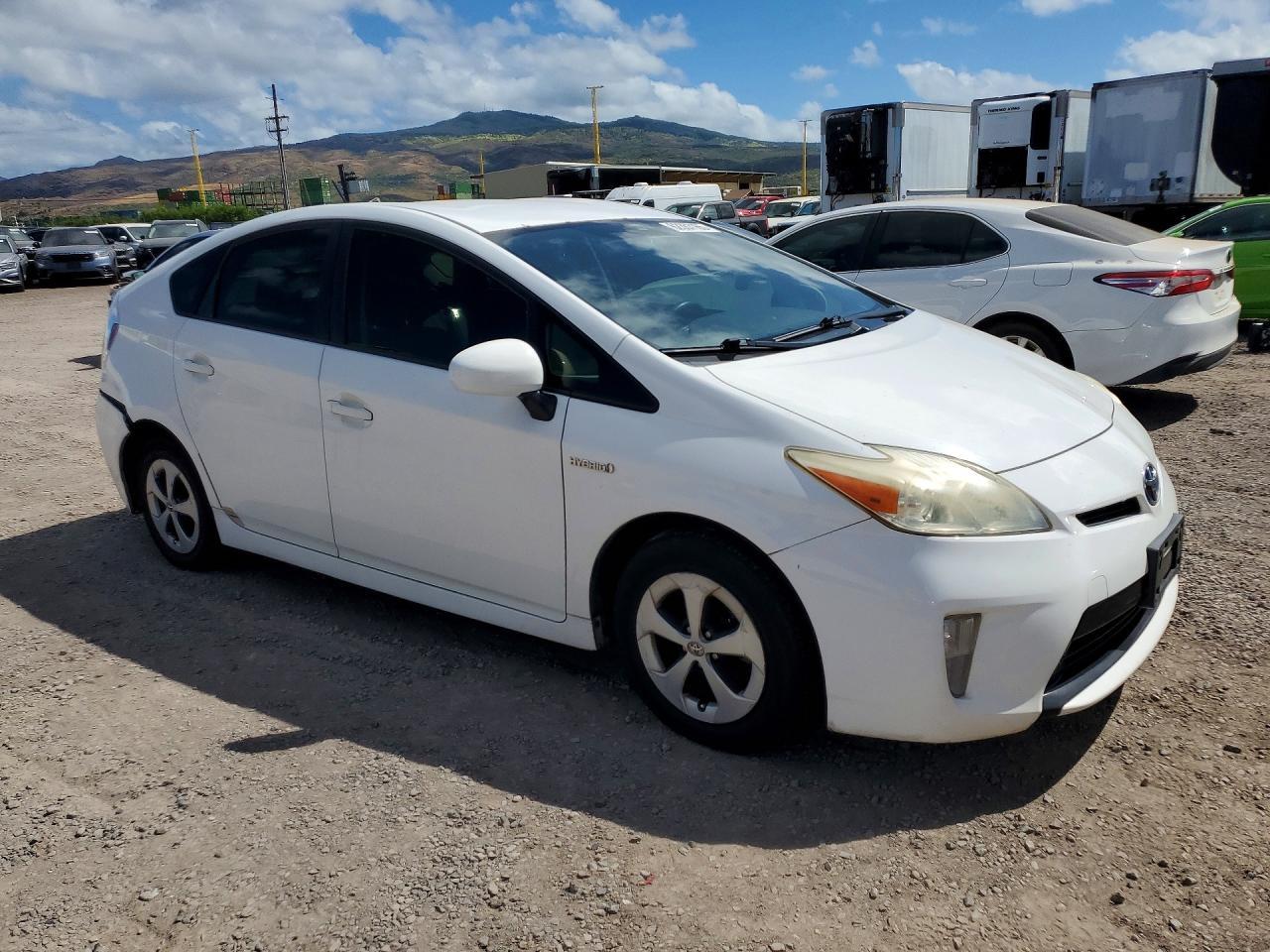 2014 Toyota Prius One - Фото 4
