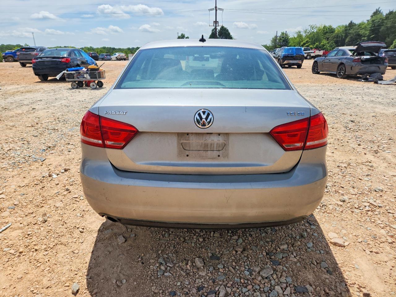 2014 Volkswagen Passat Se - Фото 6