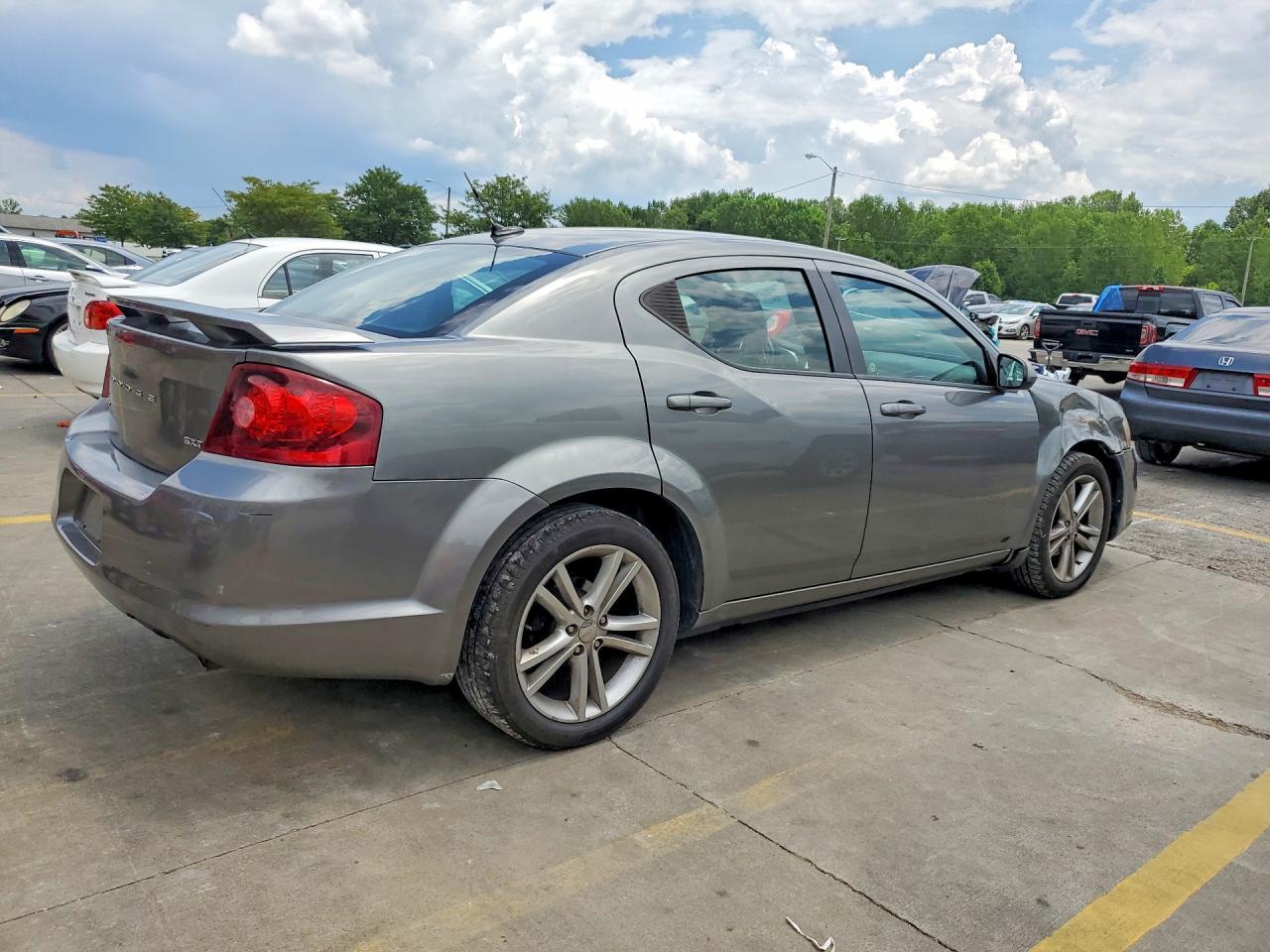 2013 Dodge Avenger Sxt - Фото 3
