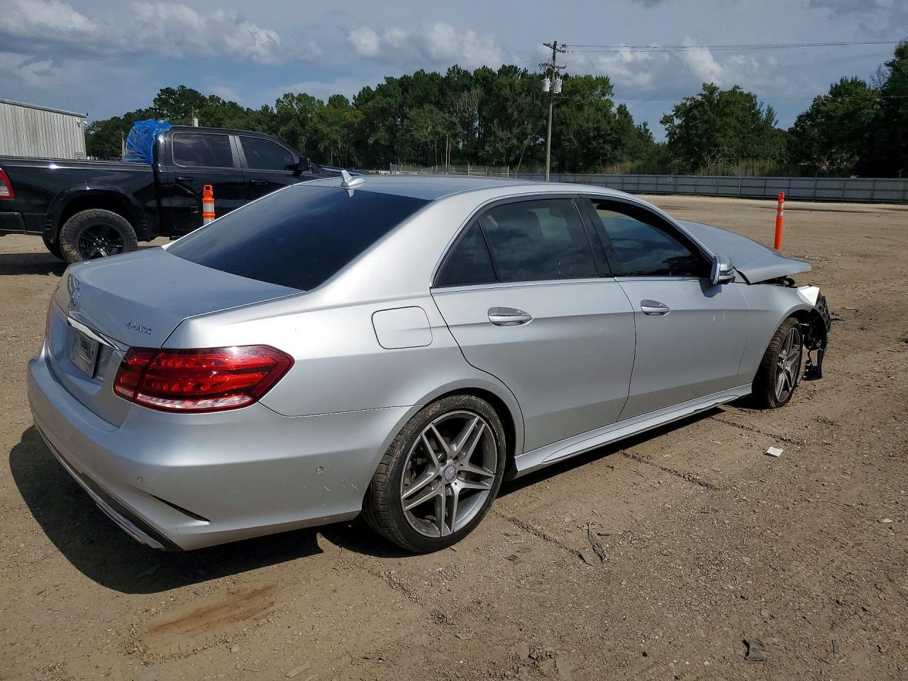 2014 Mercedes-Benz E 350 4Matic - Фото 3
