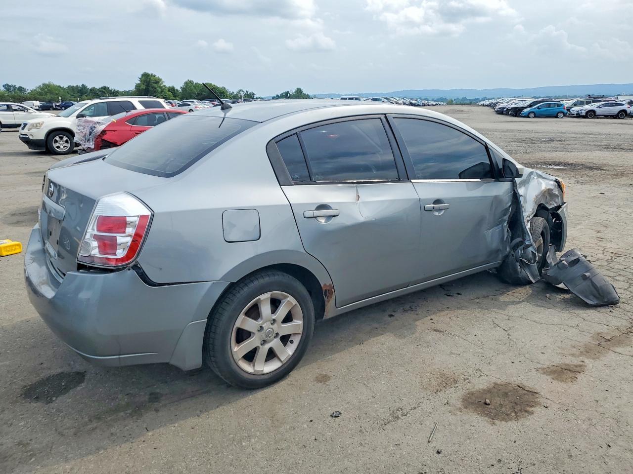 2008 Nissan Sentra 2.0 - Фото 3