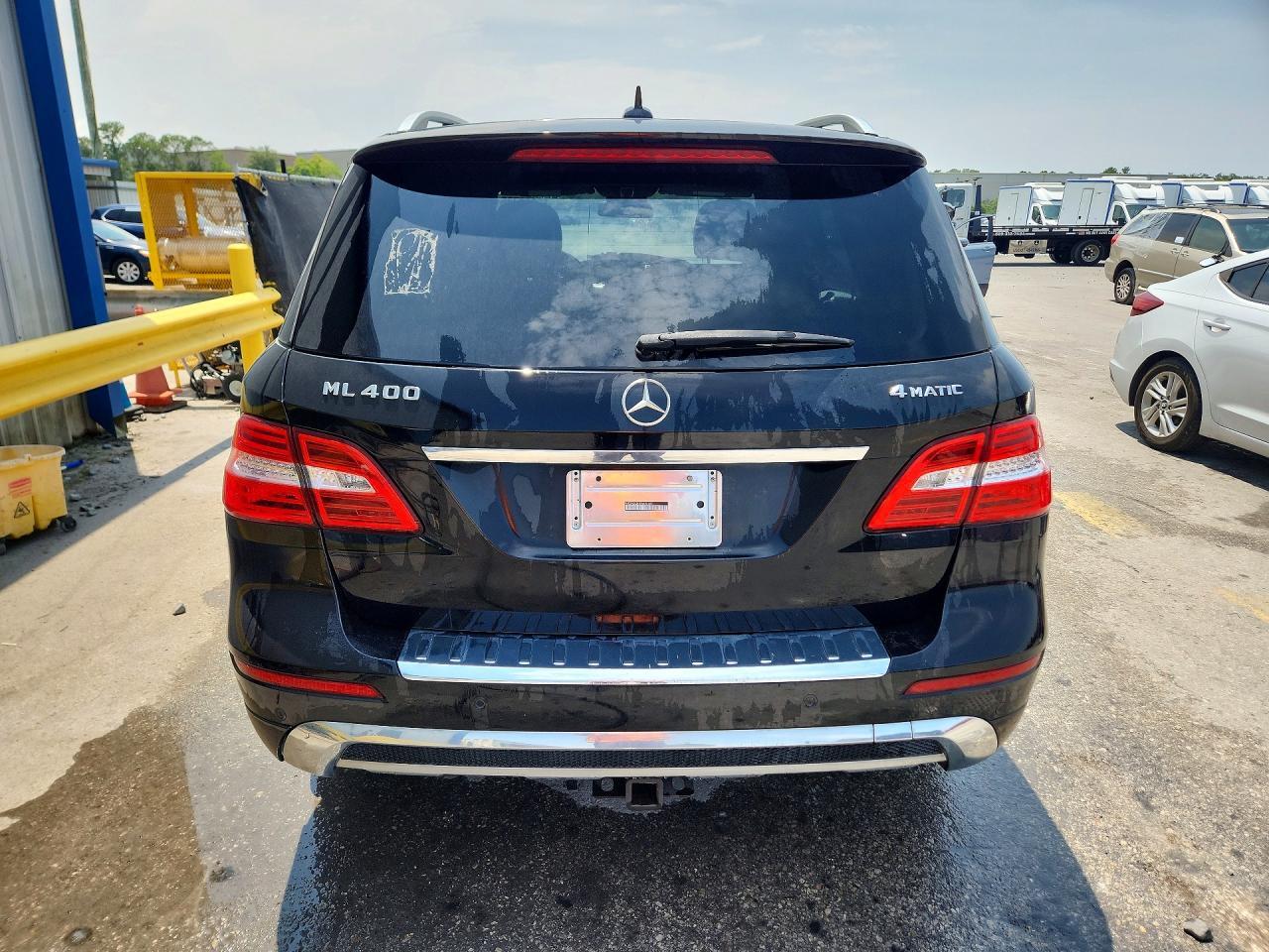 2015 Mercedes-Benz Ml 400 4Matic - Image 6