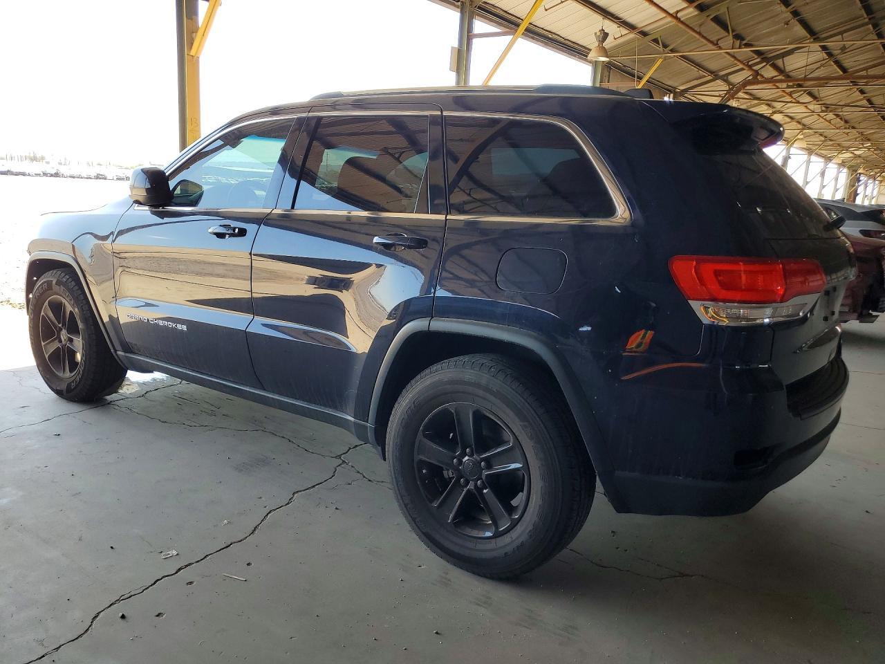 2014 Jeep Grand Cherokee Laredo - Image 2