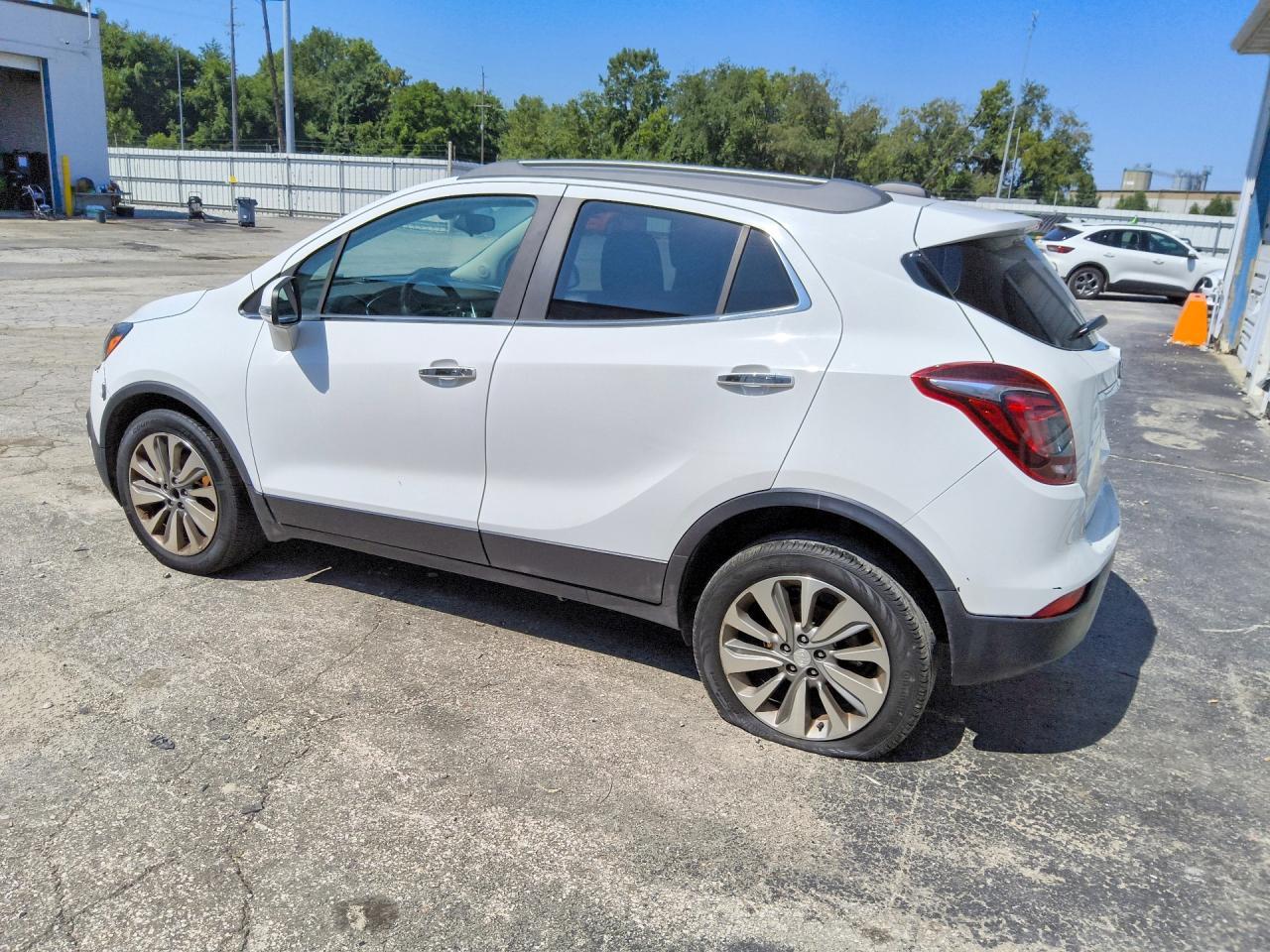 2018 Buick Encore Preferred - Фото 2