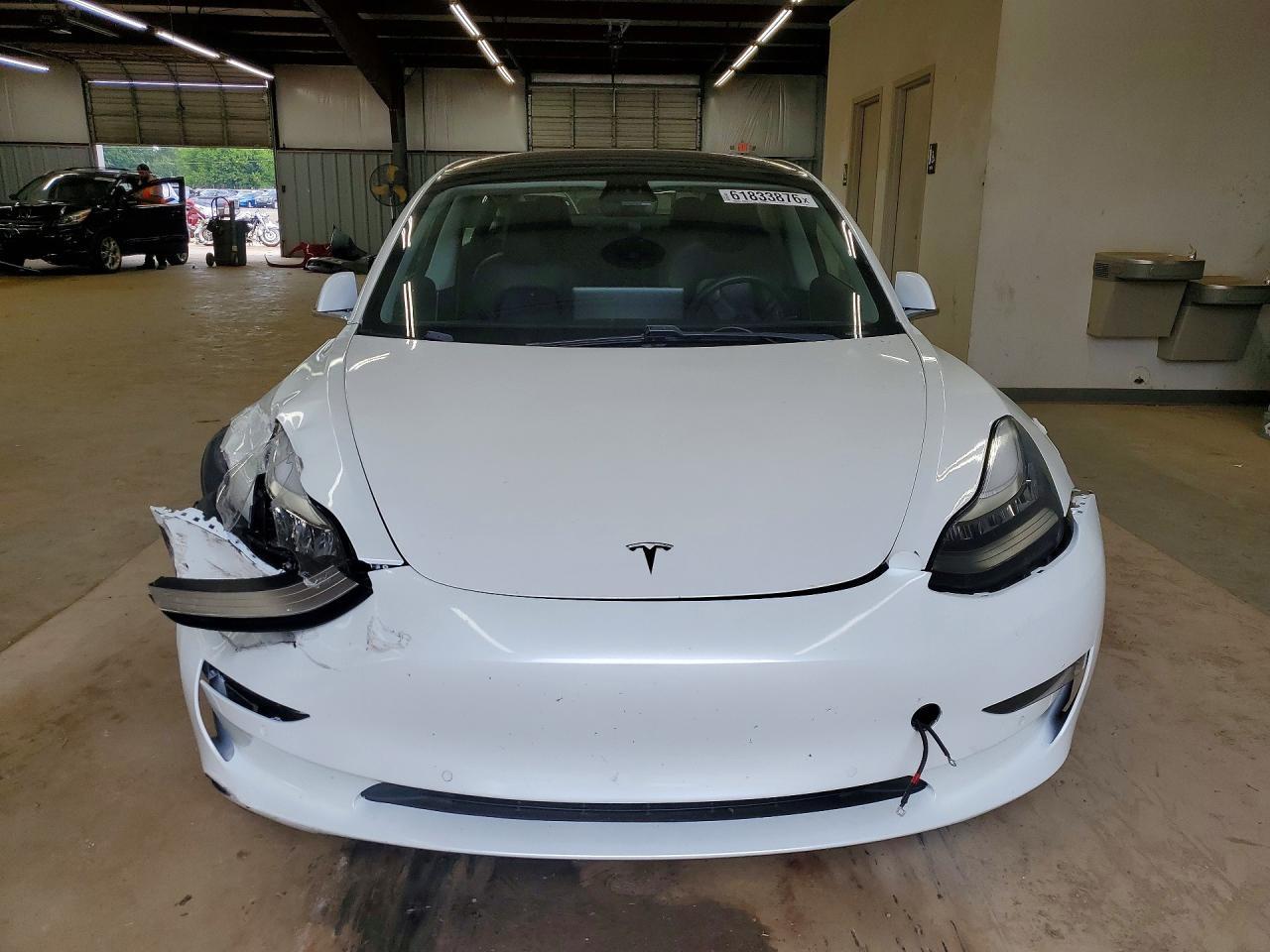 2019 Tesla Model 3 - Фото 5
