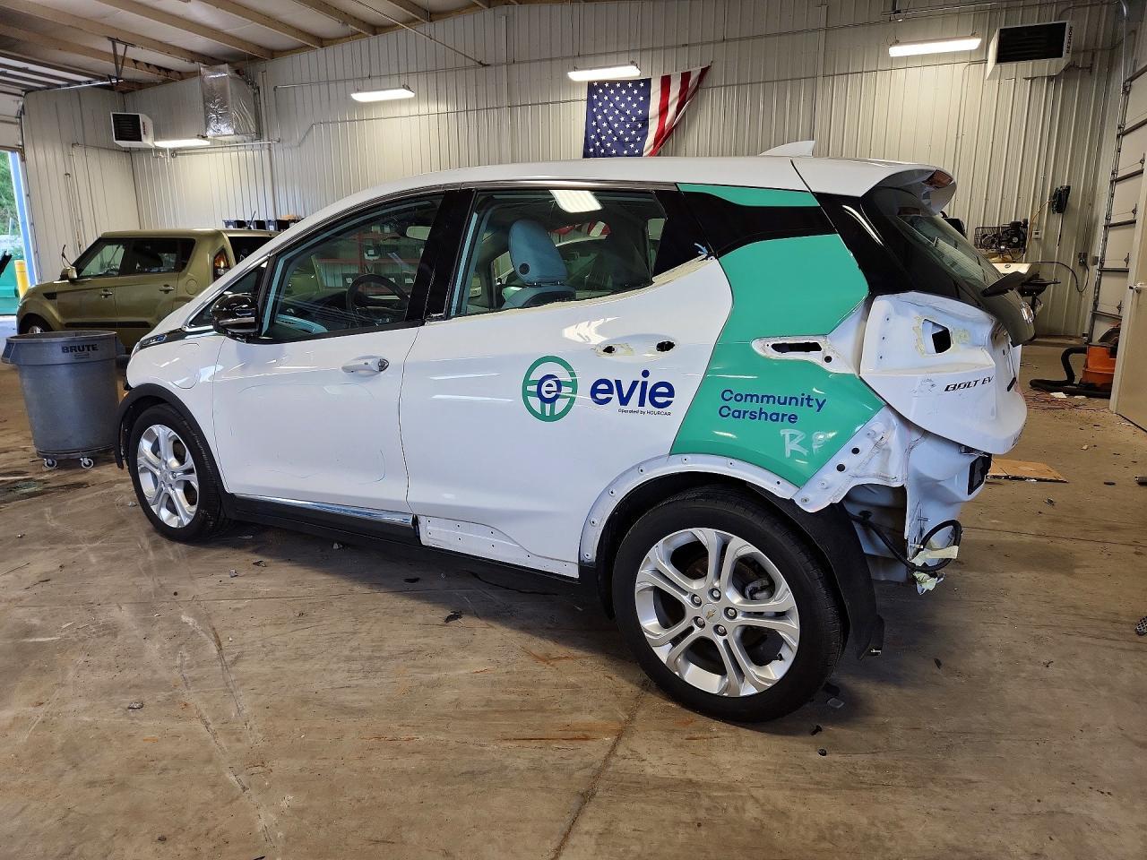2021 Chevrolet Bolt Ev Lt - Image 2