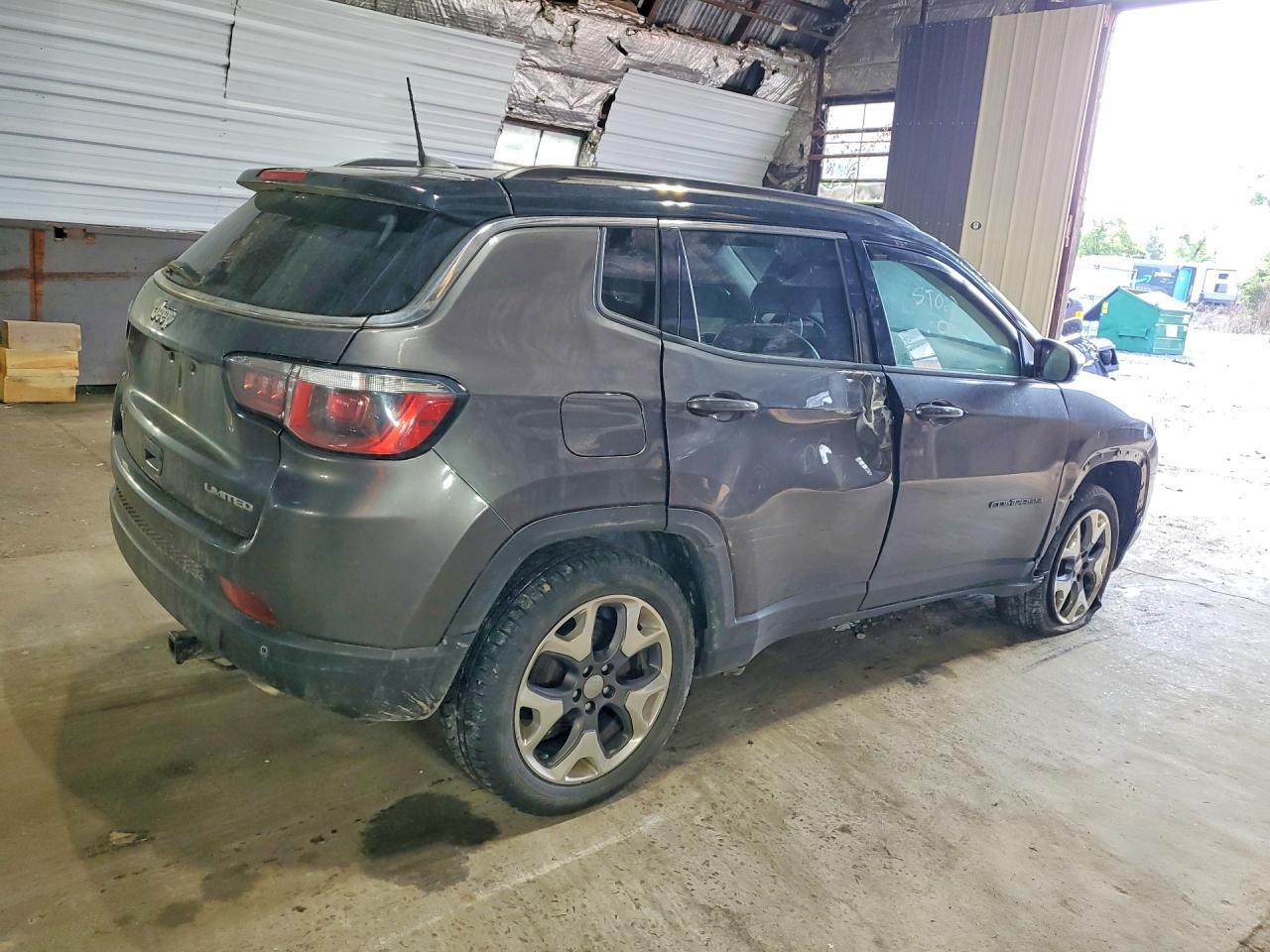 2019 Jeep Compass Limited - Фото 3