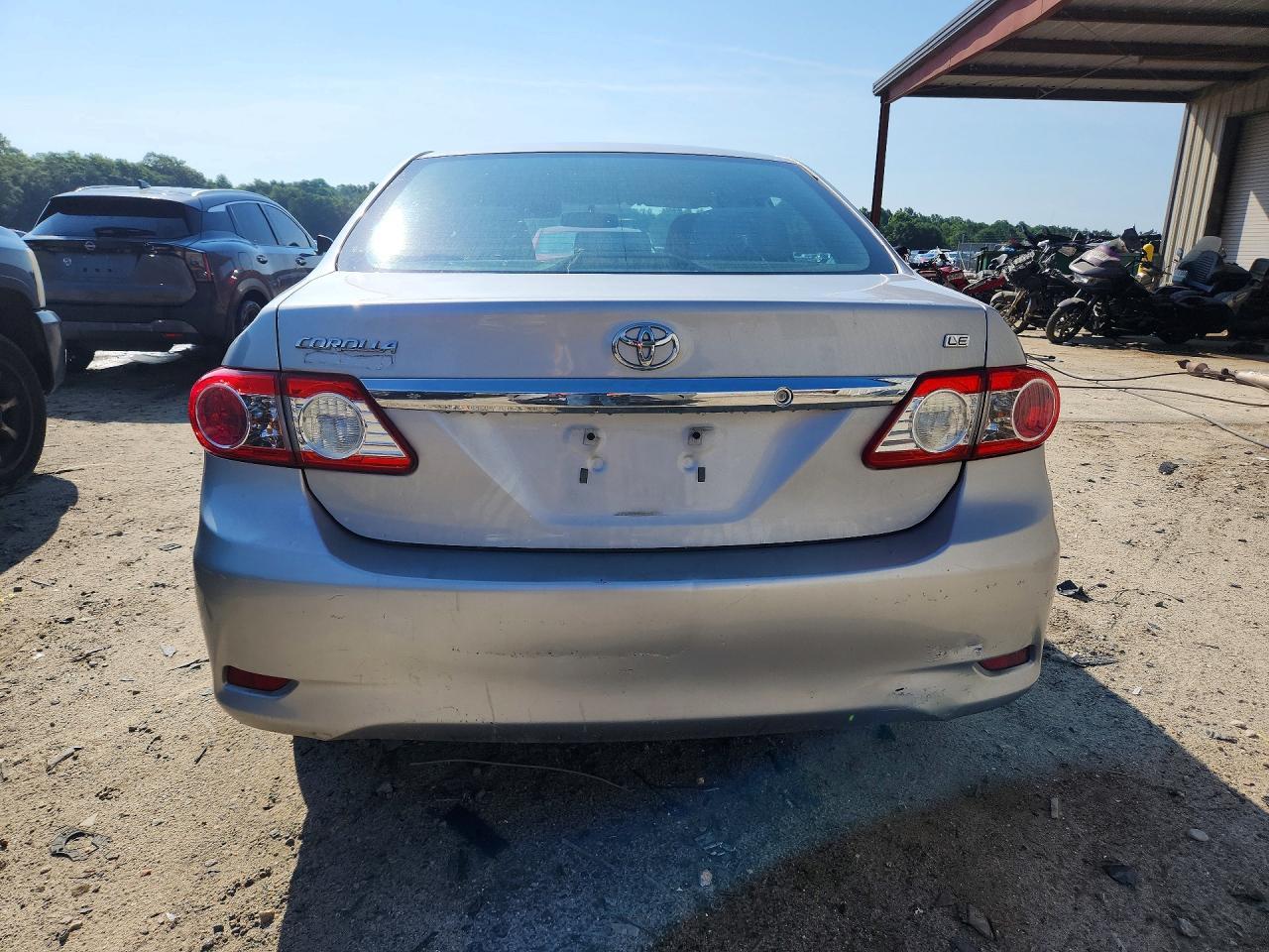 2012 Toyota Corolla Le - Фото 6