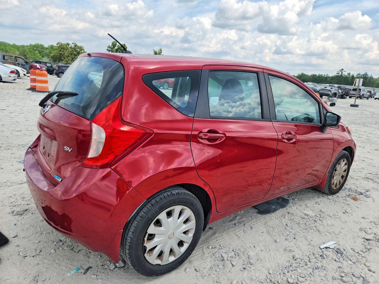 2015 Nissan Versa Note Sv - Image 3