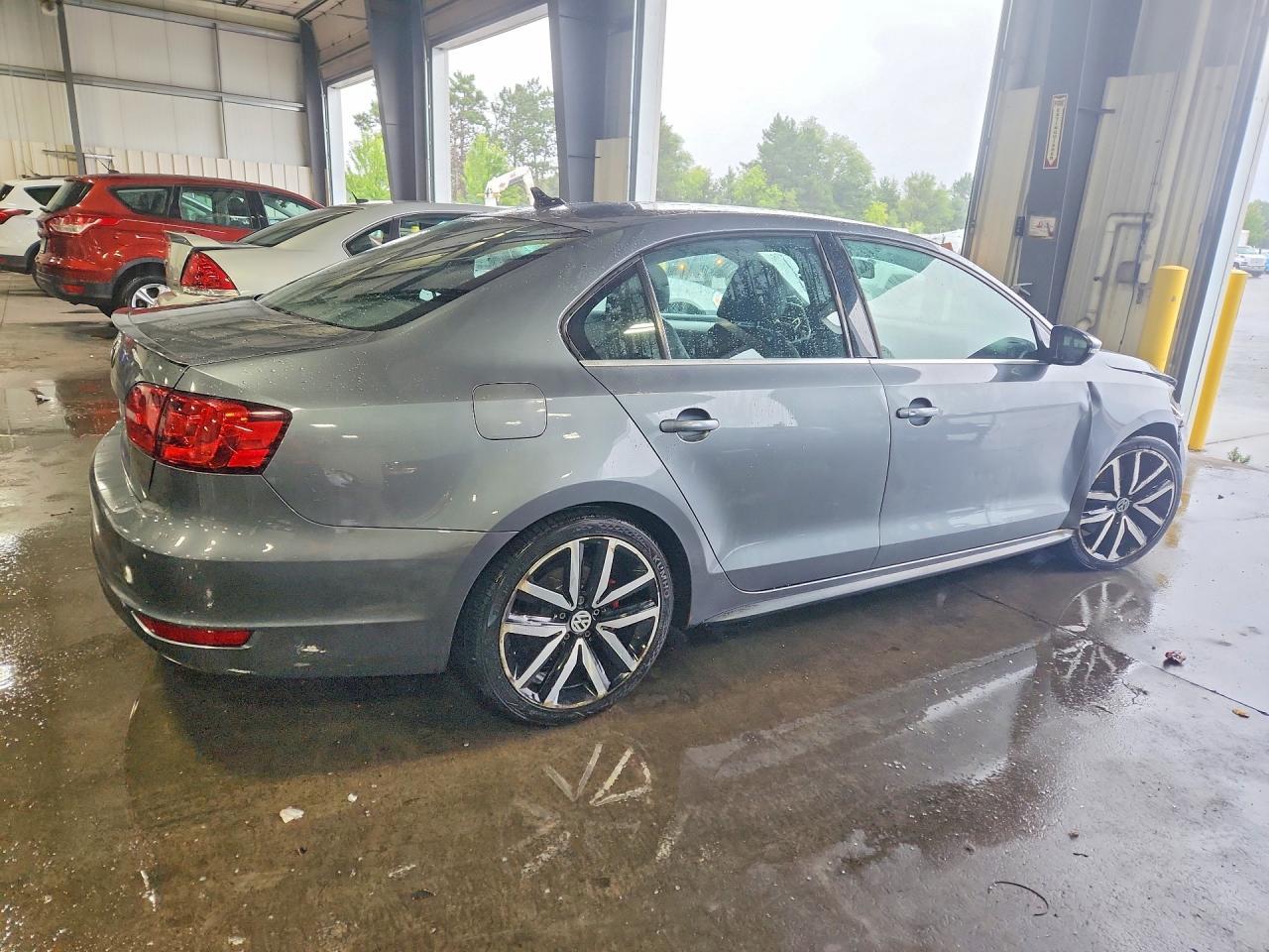 2012 Volkswagen Jetta Gli - Фото 3