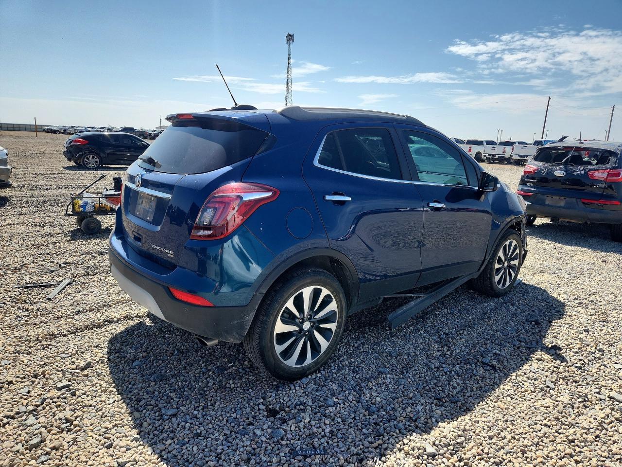 2020 Buick Encore Essence - Image 3
