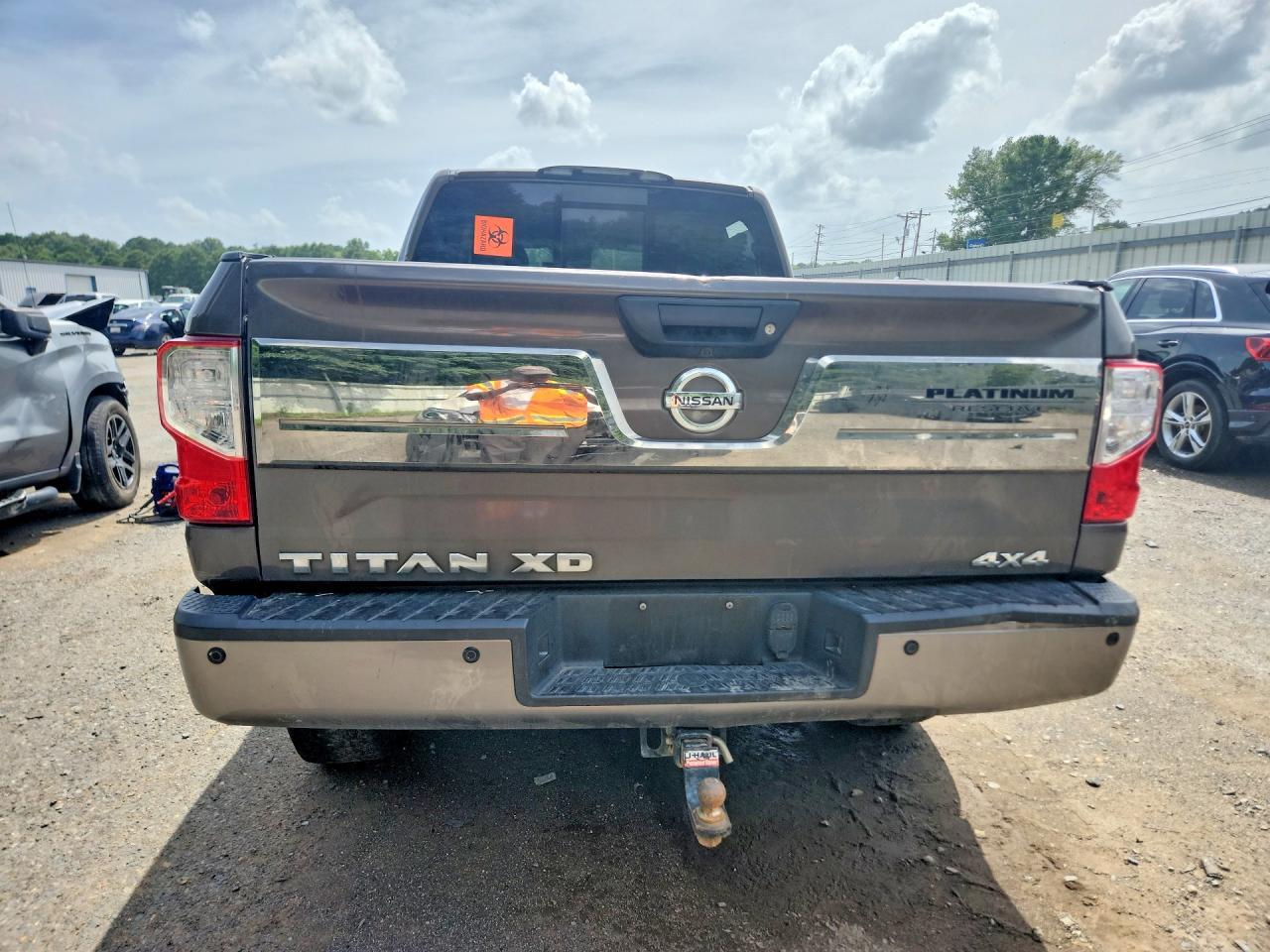 2016 Nissan Titan Xd Platinum Reserve - Image 6