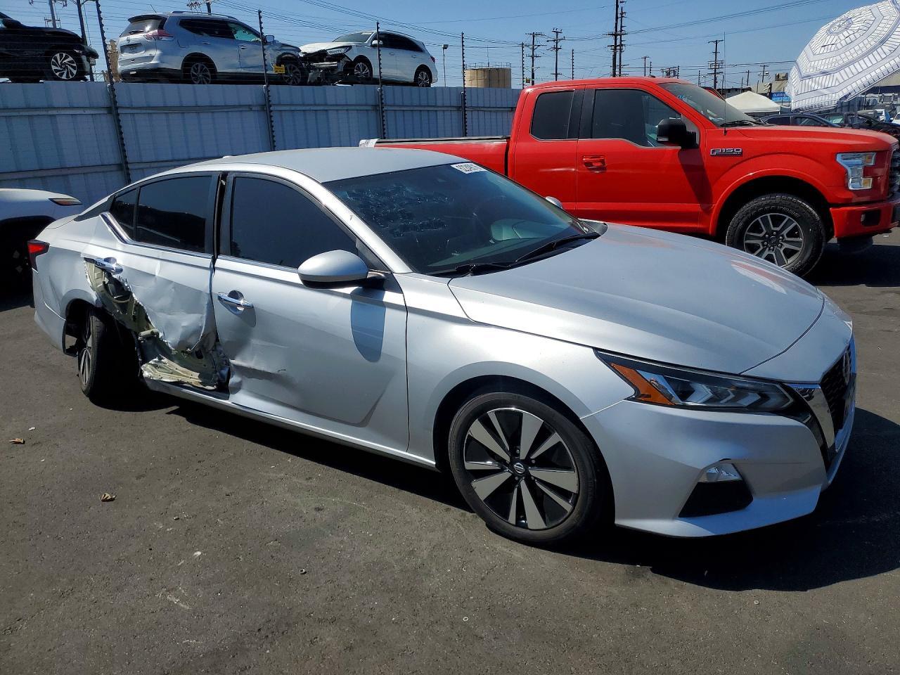2025 Nissan Altima Sv - Фото 4