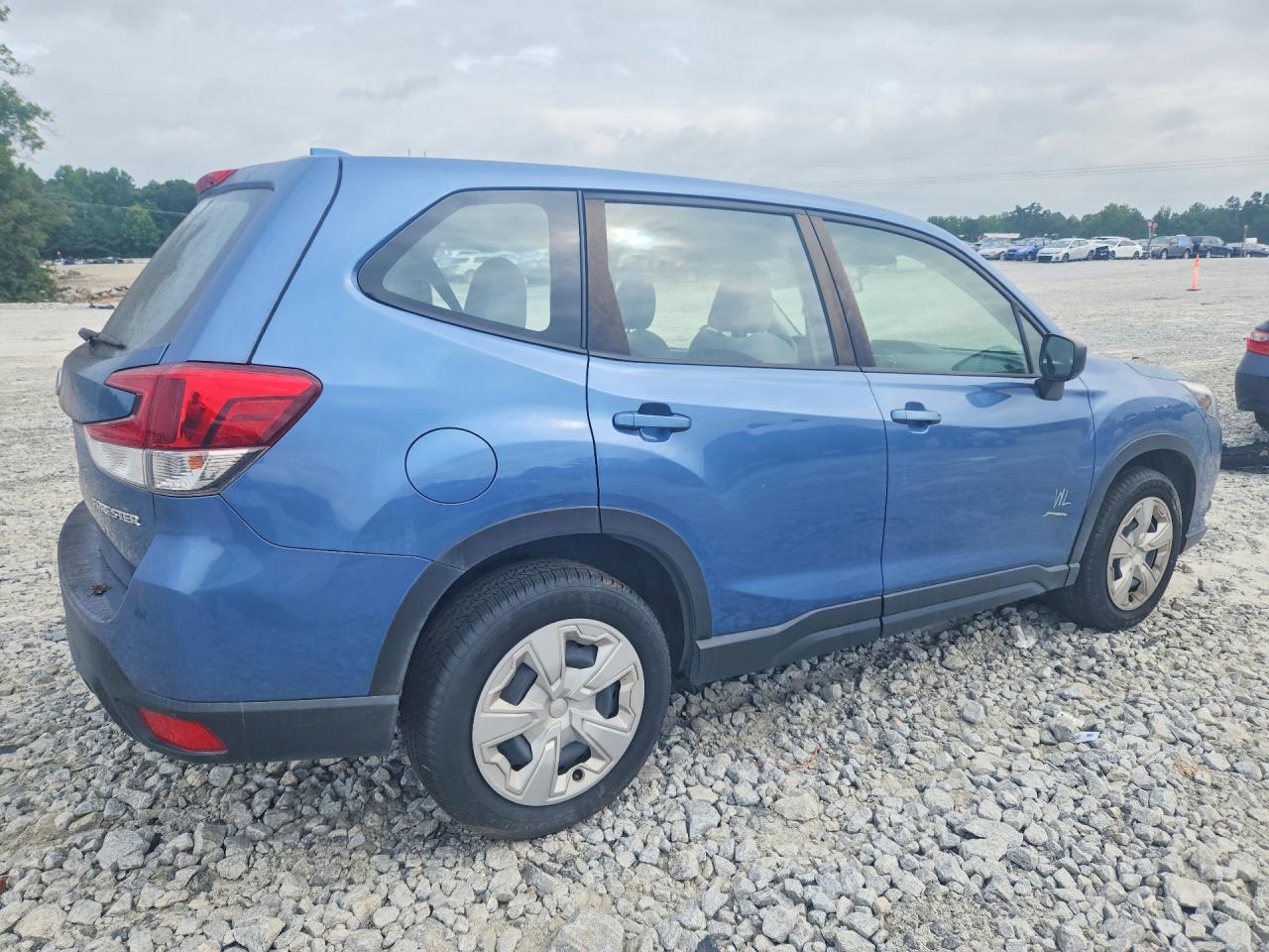 2023 Subaru Forester - Фото 3