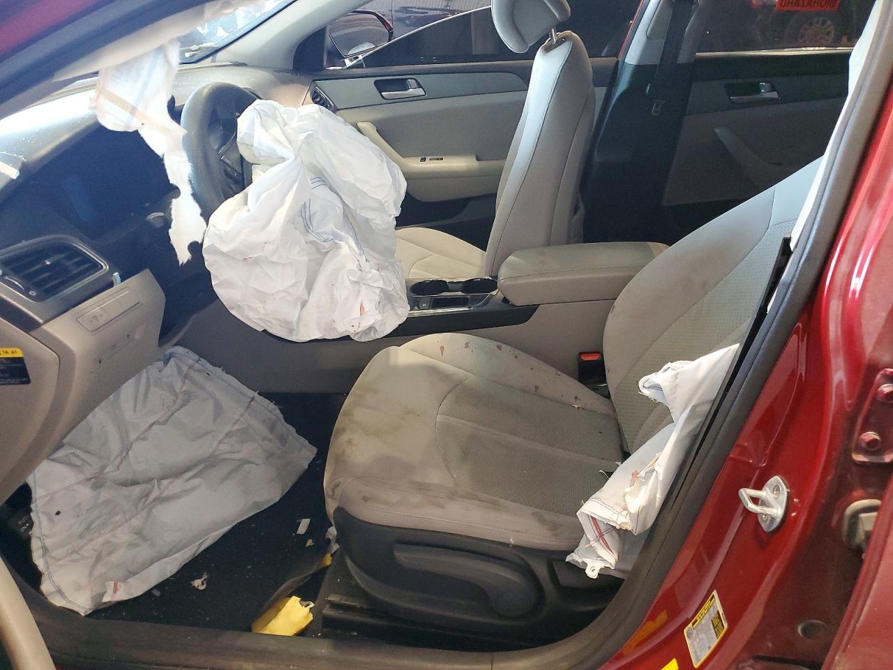 2015 Hyundai Sonata - Image 7