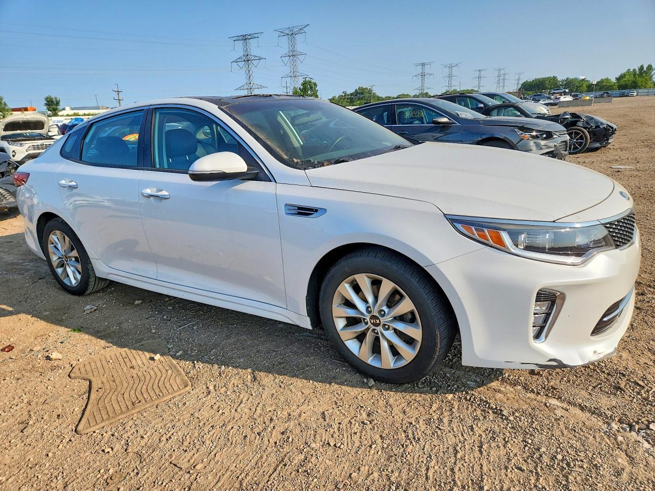 2018 Kia Optima S - Фото 4
