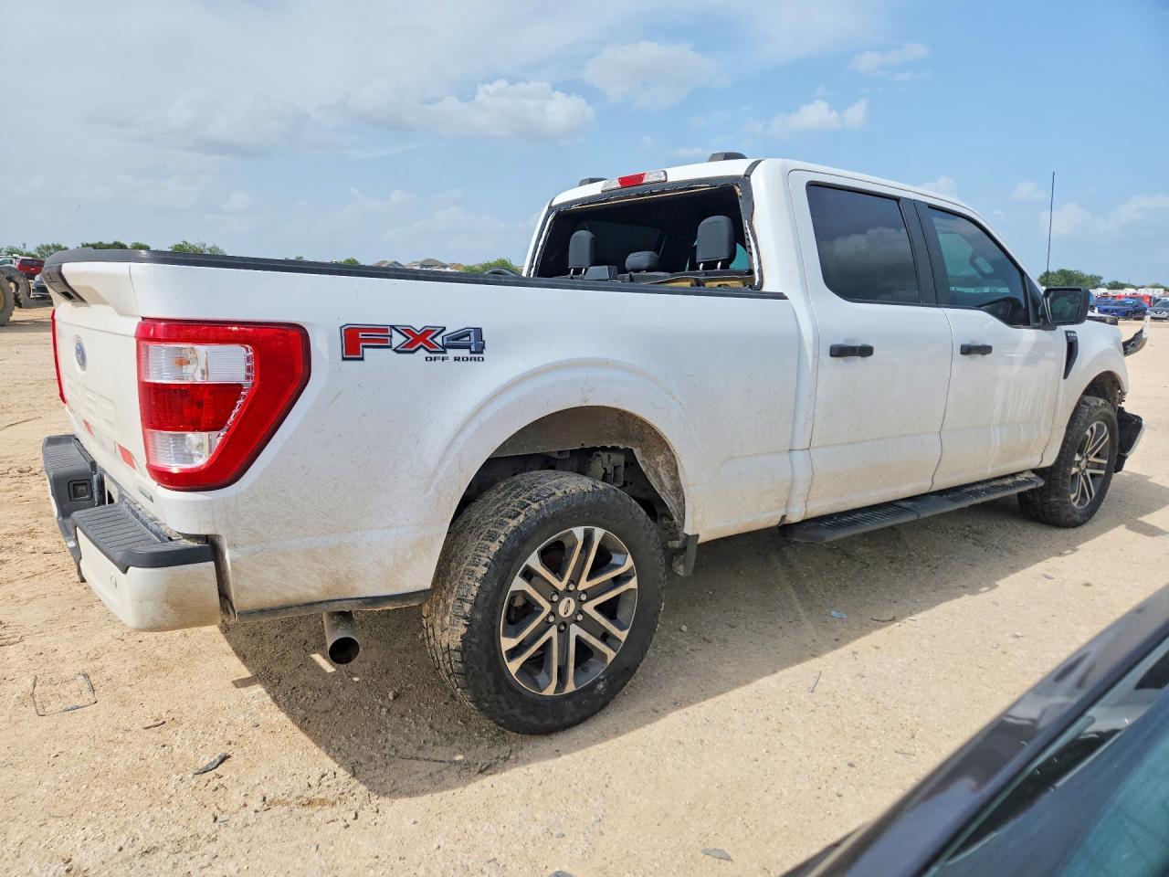 2021 Ford F150 Supercrew - Фото 3