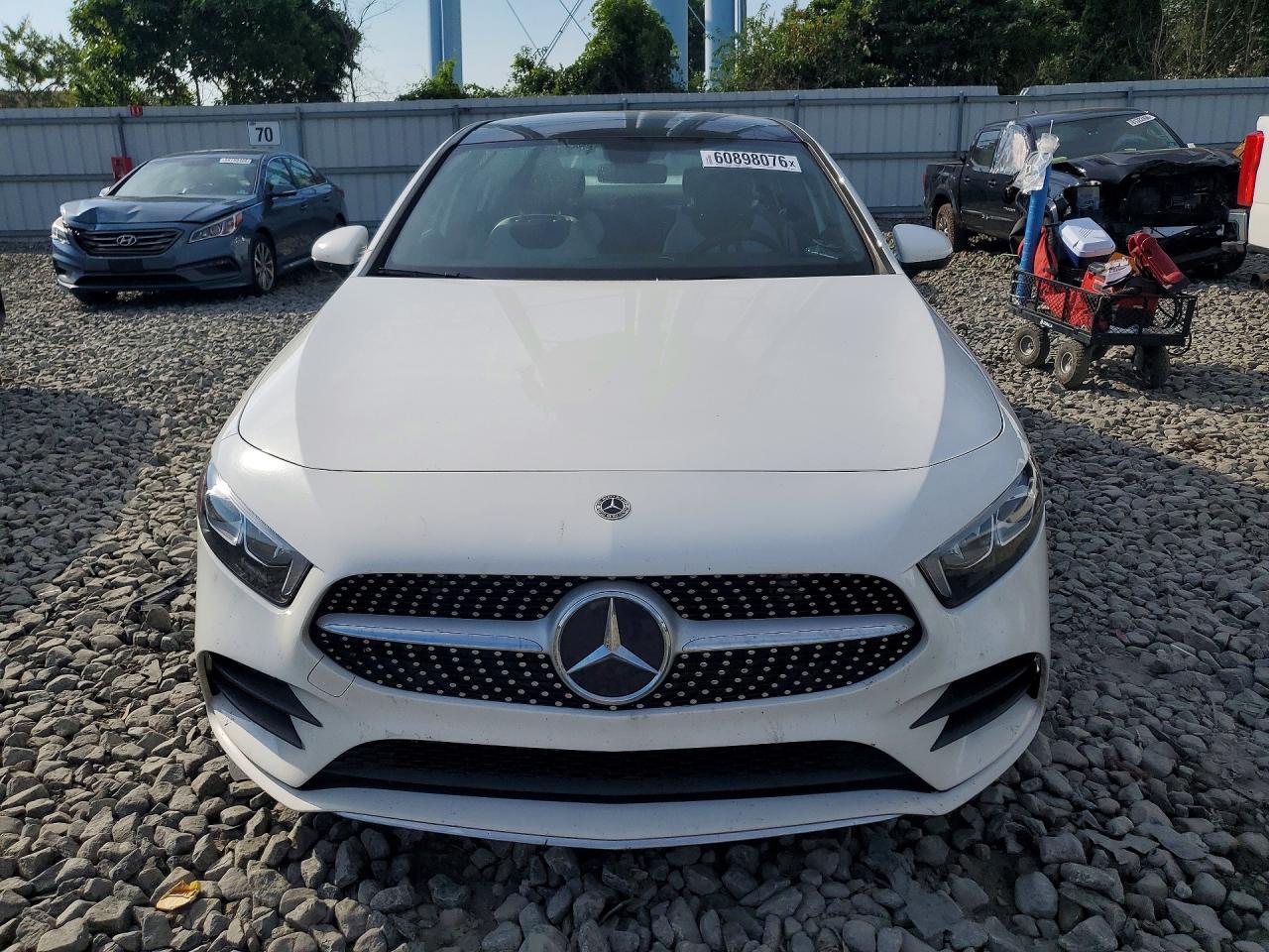 2021 Mercedes-Benz A 220 4Matic - Image 5