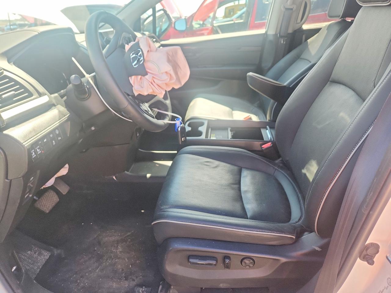 2024 Honda Odyssey Touring - Фото 7