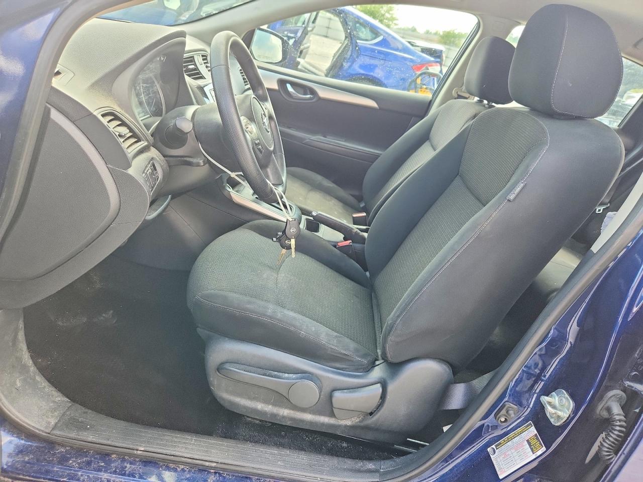 2019 Nissan Sentra S - Image 7