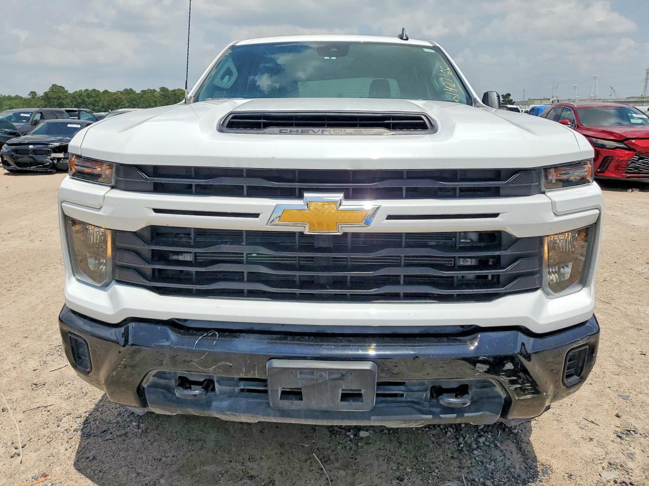 2024 Chevrolet Silverado K2500 Custom - Фото 5